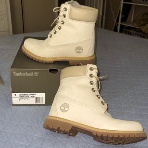 Women’s Timberlands